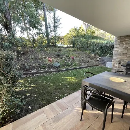 De Standing Pour 4 Pers Avec Jardin Et Piscine A 500m De La - Fr-1-726-21