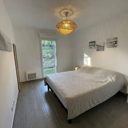 De Standing Pour 4 Pers Avec Jardin Et Piscine à 500m De La - Fr-1-726-21 La Croix-Valmer